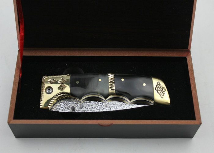 High Quality Pattern Steel Folding Knife Collection Knife with Ox horn Handle UDTEK01215